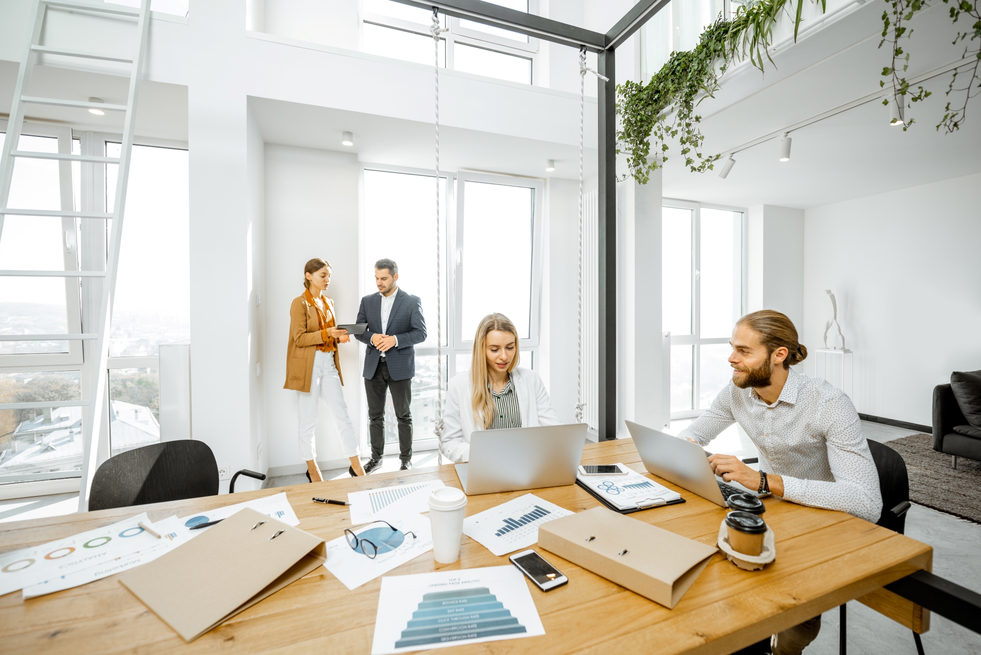 business-people-working-in-the-meeting-room-2023-11-27-04-51-05-utc